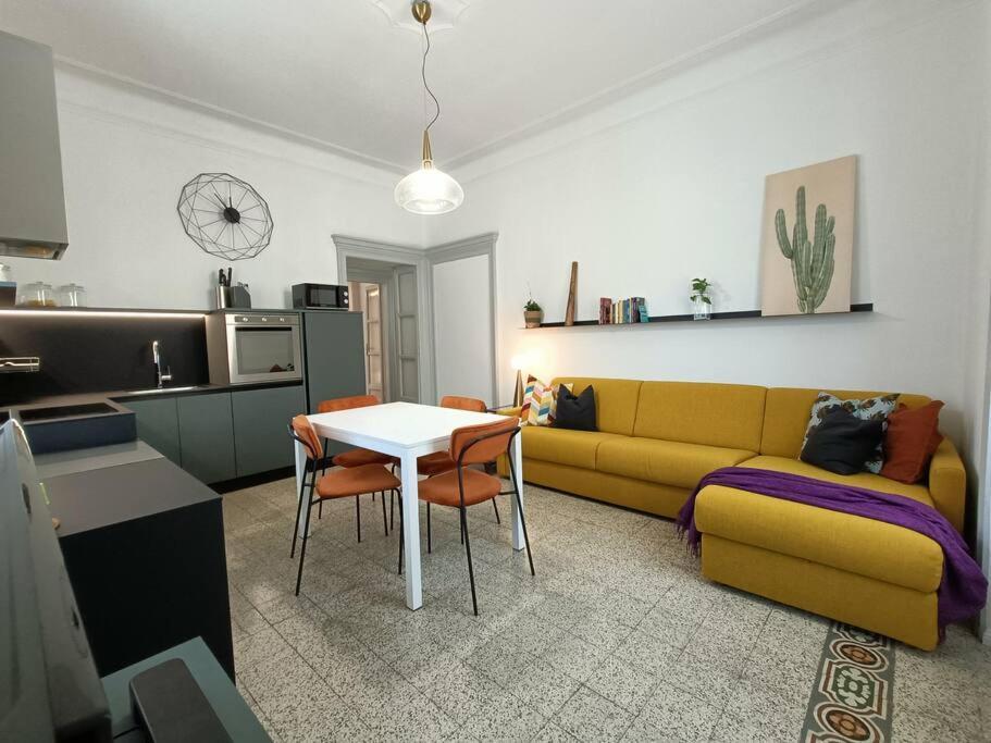 Stylish Flat Near Station And City Center 科莫 外观 照片
